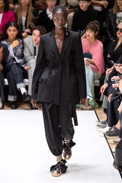 Look 20